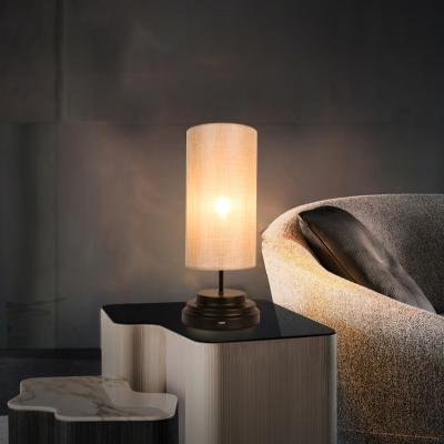 China Nordic modern table lamp bedroom bar restaurant table lamp for hotel desk lamp bedside decorative filler led acrylic lighting fixtures for sale