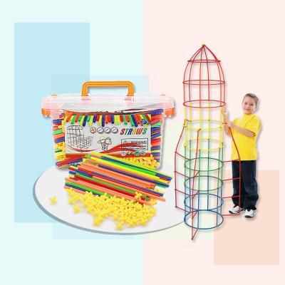 China Toy Wholesale Plastic Construction Game Toy Accessories 4D Straws Assembling Block Toys Nuts And Bolts Educational Toys For Kid for sale