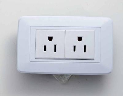 China Residential Low Voltage ABS Material 6 Pin Wall Electric Sockets For for sale