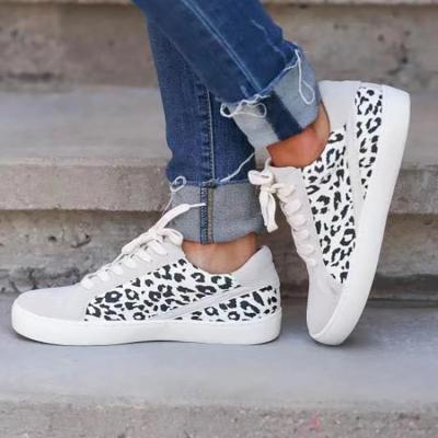 China Super01 2022 simple printed women's shoe leopard print comfortable shoes fashion canvas women's shoes wholesale for sale