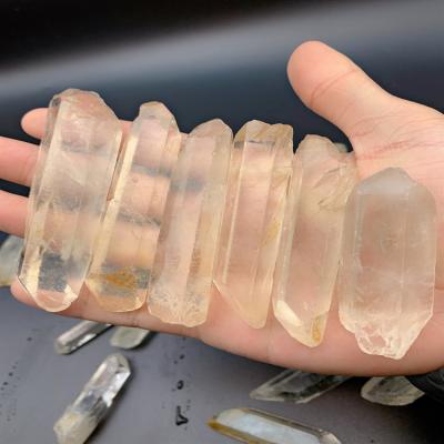 China Wholesale Natural Healing Clear Quartz Stone Raw Point Crystal Rough For Healing From China for sale