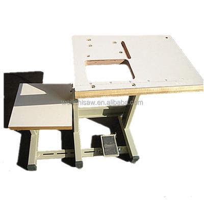 China Garment Shops Adjustable Industrial Sewing Machine Table With Stand for sale