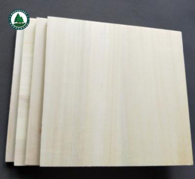 China Wholesale price modern poplar wood prices bleached poplar veneer solid wood panel for sale