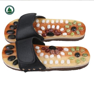 China Fashion Trend Stone Foot Massage Shoes Acupressure Massage Shoes Foot Care Shoes For Foot Relaxation for sale