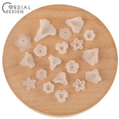 China DIY Jewelry Preparing Loose Beads Cordial Design Acrylic Beads Matte Flower Shape Hand Made DIY Beads Jewelry Findings Earrings Accessories and for sale