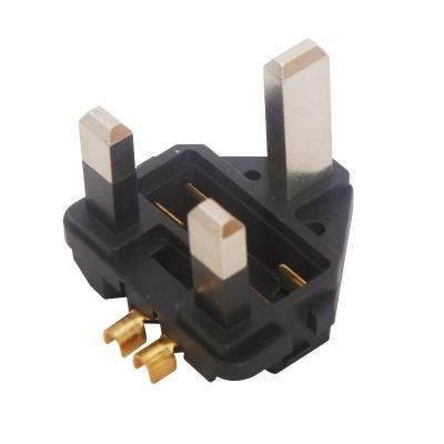 China BS British Assembly Residential / General Purpose Socket Accessories Power Type G 2 Brass Core 3 Pin Electrical Plug Insert For Singapore Malaysia Saudi for sale