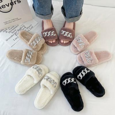 China Multi color fashion trend color fur women's casual plush ladies slippers soft warm mentallic material fur slippers for sale