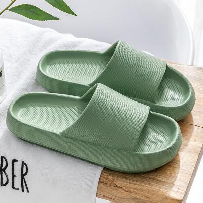 China Newest Fashion Trend Fashion Couples Slipper Casual Non-Slip Designers Soft Platform Home Slippers for Men and Women for sale