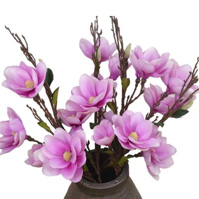 China Silk Fabric Finely Processed Artificial Magnolia Flowers Artificial Flowers For Sale for sale