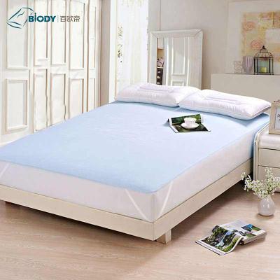 China Anti-bacteria Mattress Protector Bed Bug Knitted 100% Polyester Waterproof Hypoallergenic Mattress Cover for sale