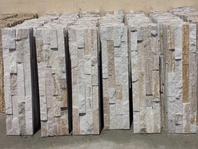 China Wood Grain Quartzite Stone Veneer,Quartzite Stacked Stone,Real Stone Cladding,Shinning Culture Stone,Stone Panels for sale