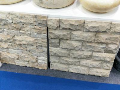 Chine Pierre beige de champignon de travertin, revêtement jaune de mur en pierre, tuiles de mur de pilier à vendre