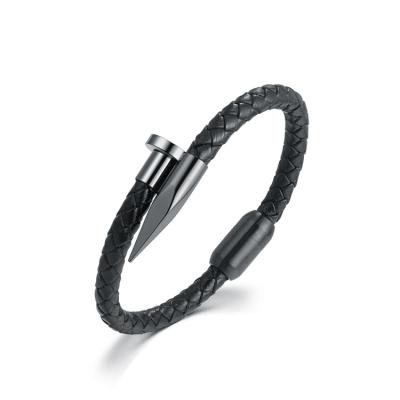 China Hip Hop Hip Hop Titanium Steel Nail Real Leather Bracelet Brand Genuine Leather Bracelet Men Large for sale