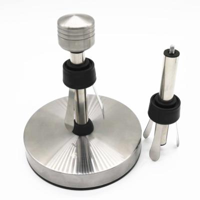 China ONE HAND New Patent Of A Hand Teardrop Kitchen Stainless Steel Magnetic Paper Towel Holder With 3 Sizes for sale