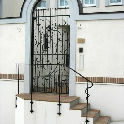 China Easily Assembled Japan Market Villa Fencing Gate Designs Double Patio Garden Fence Gate for sale