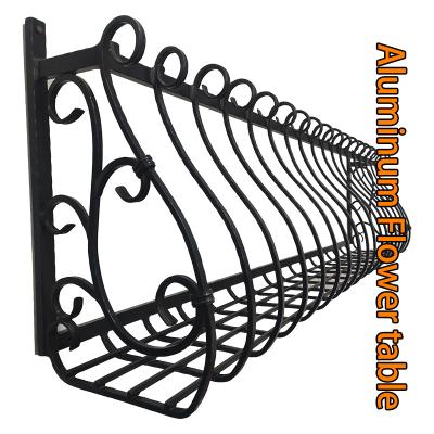 China Easily Assembled Metal Powder Coated Balcony Flower Rack Hanging Brackets for sale