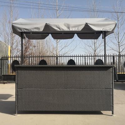 China Outdoor Eco-freindly ALDI Shopping Rattan Effect Tiki Bar Furniture Wicker Nightclub Bar Counter Furniture With Roof for sale