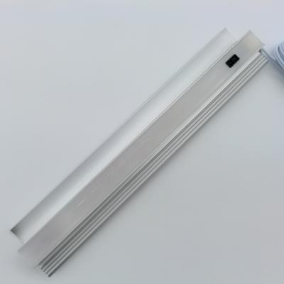 China Easy Installation Led Hand Sweep Sensor Induction Light Used Without Handle Light For Kitchen for sale