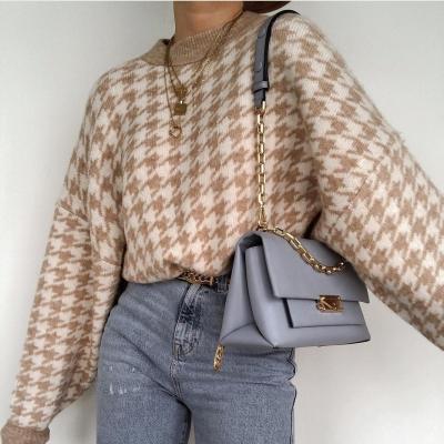 China Long Knitted Anti-Wrinkle O-Neck Houndstooth Sleeved Top Sweater Extra Large Autumn Knit Shirt for sale