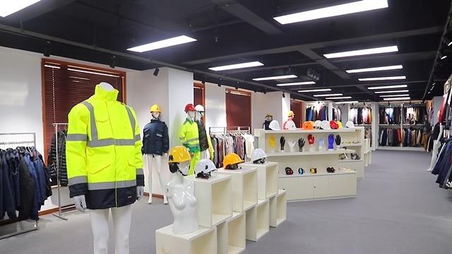 Verified China supplier - Ningbo Luckypeak Safety Protective Equipment Co., Ltd.