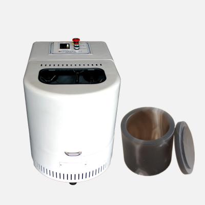 Chine le sol de 4L 670rpm saupoudrent Mini Laboratory Ball Mill Machine avec le pot de meulage d'agate à vendre