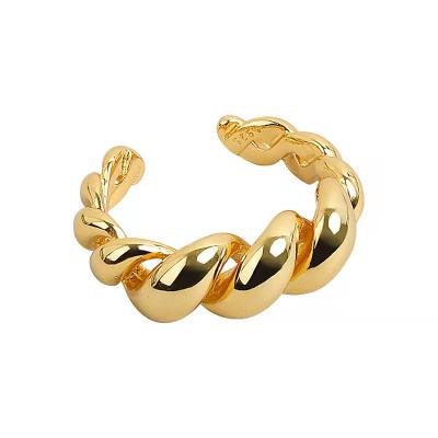 China CLASSIC China Jewelry Accessories High Quality 18K Gold Plated Dome Ring 925 Sterling Silver Twist Ring As Bold Gift for sale