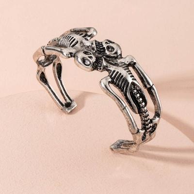 China Wholesale Romantic Watchband Skull Bracelets Stainless Steel Charm Chain Bracelet Men Jewelry Accessories for sale