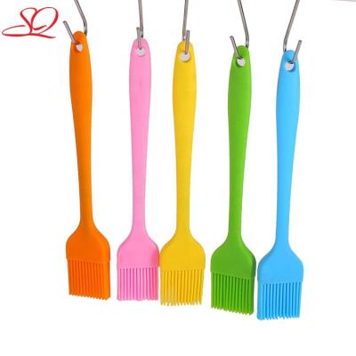 China Sustainable Food Grade Silicone Basting Pastry Brush Olive Oil Baking Silicone Butter Grill Baking Cake Brush BBQ Oil Brush for sale