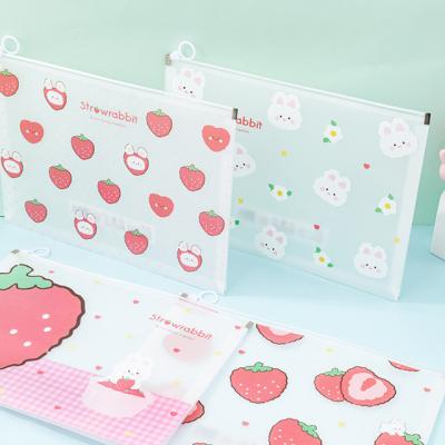 China Beautiful Large Capacity Soft Strawberry Folder Small Small Folder Bag Transparent Pull Edge Bag for sale