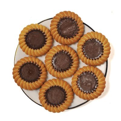 China Natural Top Selling Chocolate Confectionery Cookies Chocolate Cream Filling Cookies Creamy And Crunchy for sale