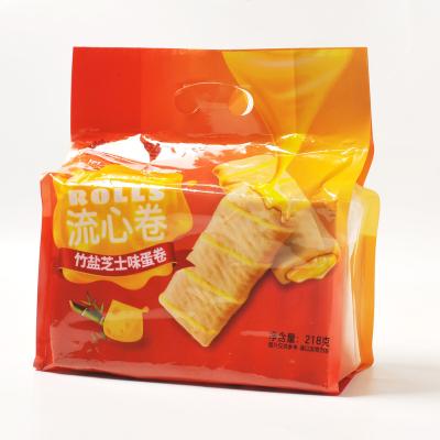 China Hot Sales Normal Solo Packing Sea Salt And Cheese Flavor Wafer Rolls Cream Inside Stick Wafer Cookies Snacks for sale