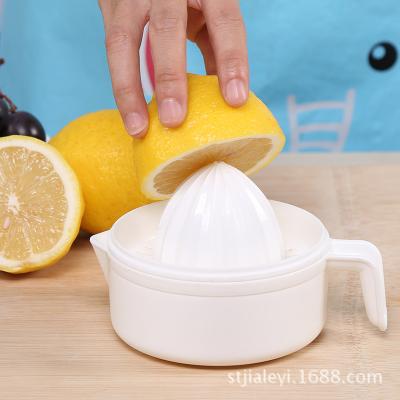 China Viable Plastic Cheap Manual Fruit Juice Citrus Squeezer Lemon Plastic Manual Squeezer Manual Fruit Squeezer for sale