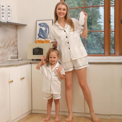 China Factory wholesale QUICK DRY wedding satin shorts style women silky pajamas set for bride and bridesmaid gifts for sale