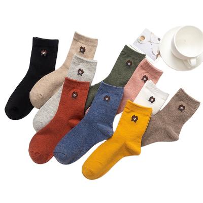 China Wholesale Customized Antibacterial Ladies Socks Wholesale High Quality Women's Cotton Socks From Europe and America for sale