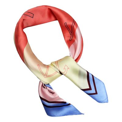 China Wholesale summer literary silk girl spring fashion scarf ladies 100% retro crease square version silk squarescarf for sale