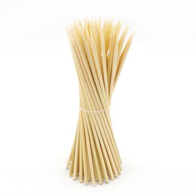 China Eco-Friendly BBQ Easily Cleaned Bamboo Sticks Around Bamboo Skewers for sale