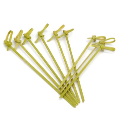 China Free sample disposable stick fruit knot bamboo skewer for cocktails for sale