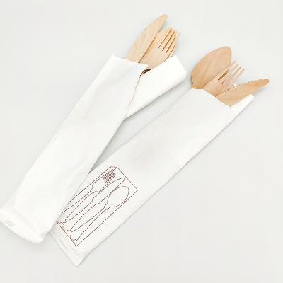 China Fashionable Restaurant Disposable Wooden Cutlery Set With Paper Wrapped Holder for sale