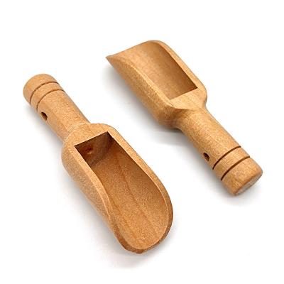 China Disposable High Quality Eco-friendly Wooden Scoop Salt Wooden Spoon for sale