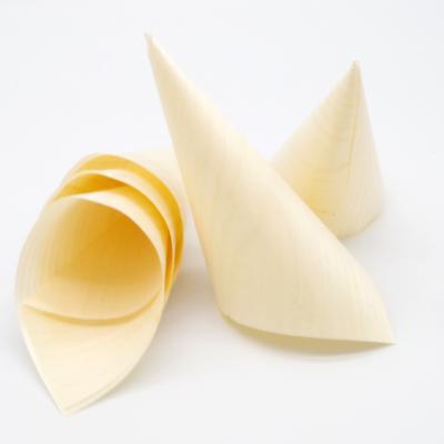 China All Products Biodegradable Pine Country Wooden Tableware Cones for sale