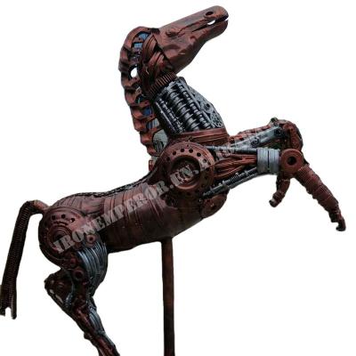 China Europe Style Industrial Metal Large Animal Arts Horse Sculpture / Garden Decoration for sale