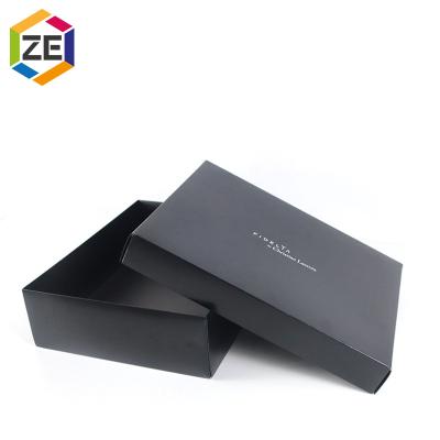 China Recyclable Black Cardboard Custom Printed Paper Packaging Gift Box For Dress for sale