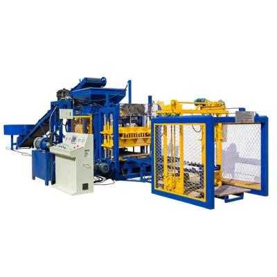 China Solid Brick Making QT4-24 Concrete Brick Machine And Cement Brick Making Machinery Plant for sale