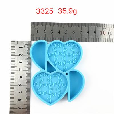 China 3325 Jigsaw Puzzles Heart Silicone Viable Straw Topper Mold Keychain Coil Badge Reel Phone Grip Mold for sale