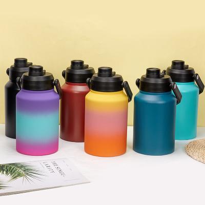 China Large Size Double Wall Stainless Steel Water Bottle Sustainable Vacuum Water Bottle Ice Water Bottle With Handle Grip for sale