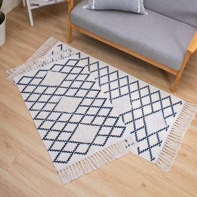 China Hot Selling Washable Boho Farmhouse Style Hallway Custom Indoor Kitchen Boho Blankets Modern Geometric Hand Tufted Small Runner Blanket for sale