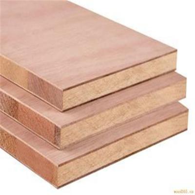 China Modern Wholesale block board melamine 18mm white glossy indonesia 5-layer double core falcata block board for door for sale