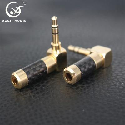 China audio & Guangzhou YIVO High-Fidelity 3.5mm High-Fidelity Video Carbon Fiber Audio Stereo Jack Earphone Jack 90 Degree Connector for sale