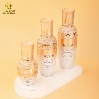 China Luxury Transparent Cosmetic Glass Bottles Set Packaging Glass Jar Bottle For Cosmetic for sale