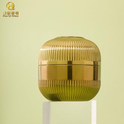 China Glass Bottles Custom Luxury Glass Bottles Luxury Glass Cream Cosmetic Glass Jars Packaging With Lid for sale